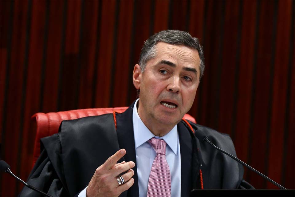 Presidente do TSE diz que nunca houve fraude na votação eletrônica