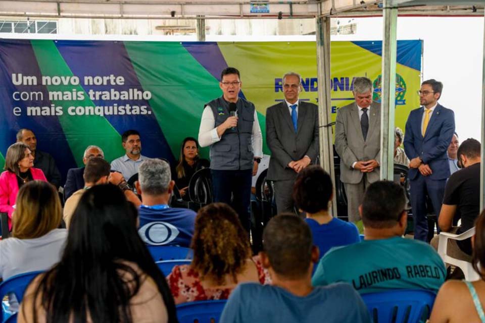 Títulos urbanos e reforma no prédio da Ciretran são entregues pelo Governo em Alto Paraíso