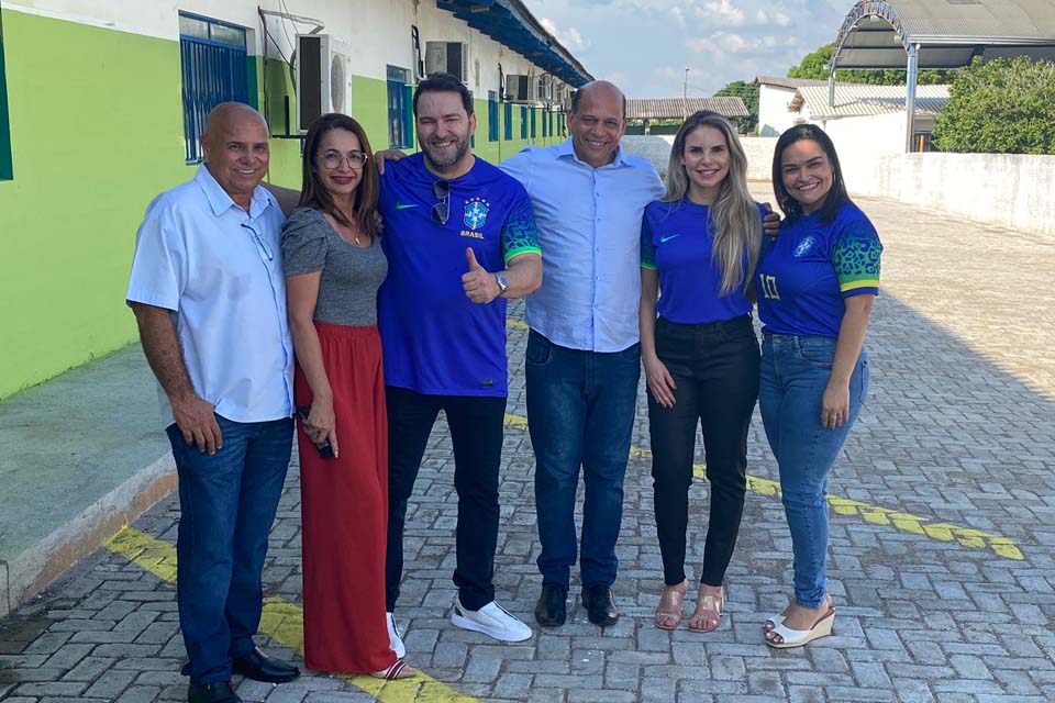 Emenda do presidente Alex Redano garante novo estacionamento para a Escola Magdalena Tagliaferro