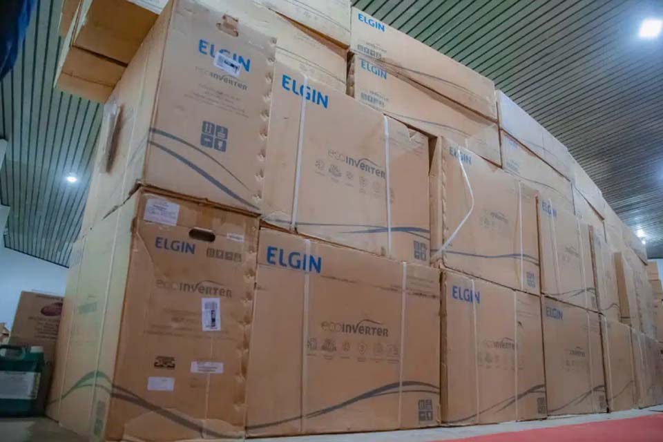 Prefeitura realiza aquisição de 50 novas centrais de ar-condicionado para atender demanda de escolas 