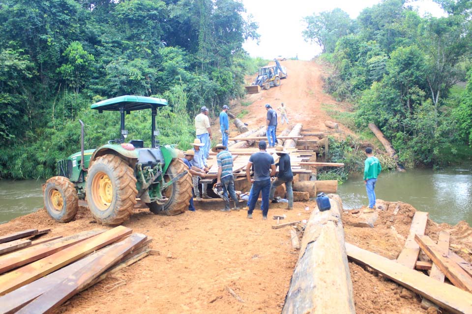 Prefeitura e parceiros concluem manutenção e reforço na estrutura da ponte João Ramos na Linha 22