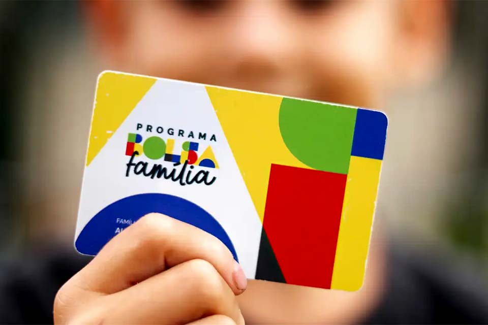 Caixa paga Bolsa Família a beneficiários com Número de Inscrição Social de final 8