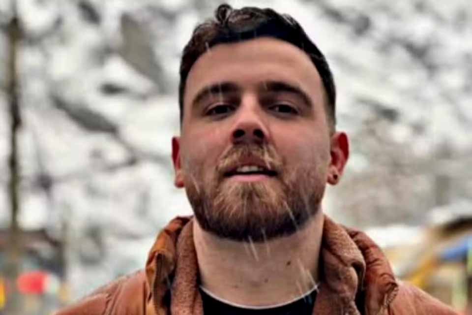 Anistia alerta que jovem preso no Irã pode ser executado nesta quarta