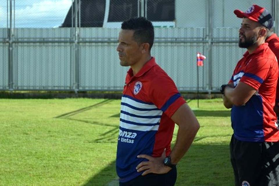 Porto Velho acerta retorno do técnico Wesley Edson para a reta final da Série D