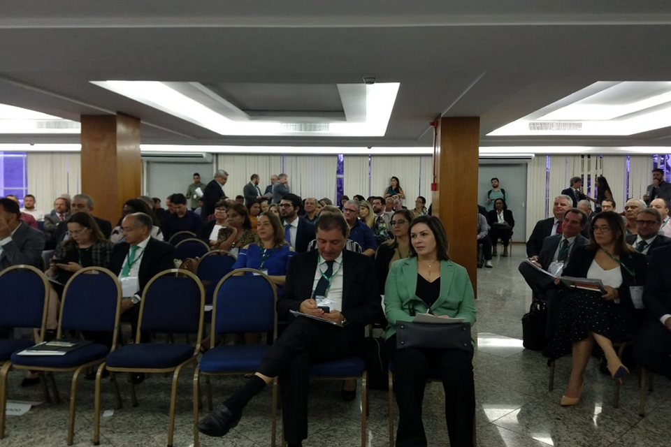  Prefeito Hildon Chaves discute aplicação da Reforma da Previdência nos municípios