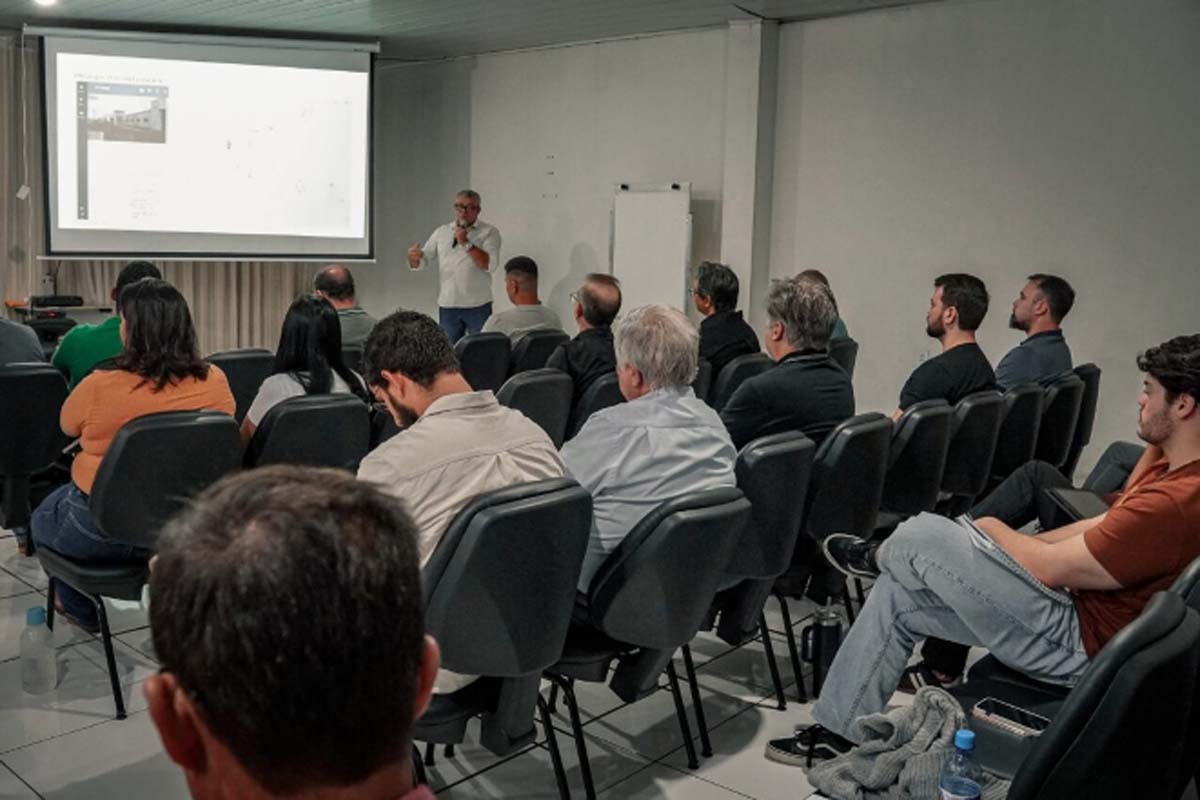 Capacitação sobre fiscalização de obras públicas reúne servidores de Vilhena e municípios do Cone Sul 