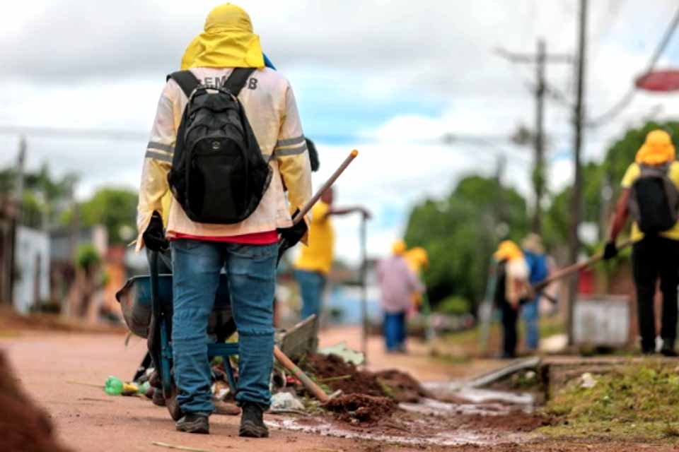 Prefeitura intensifica limpeza do sistema de drenagem e pede apoio da população para evitar alagamentos