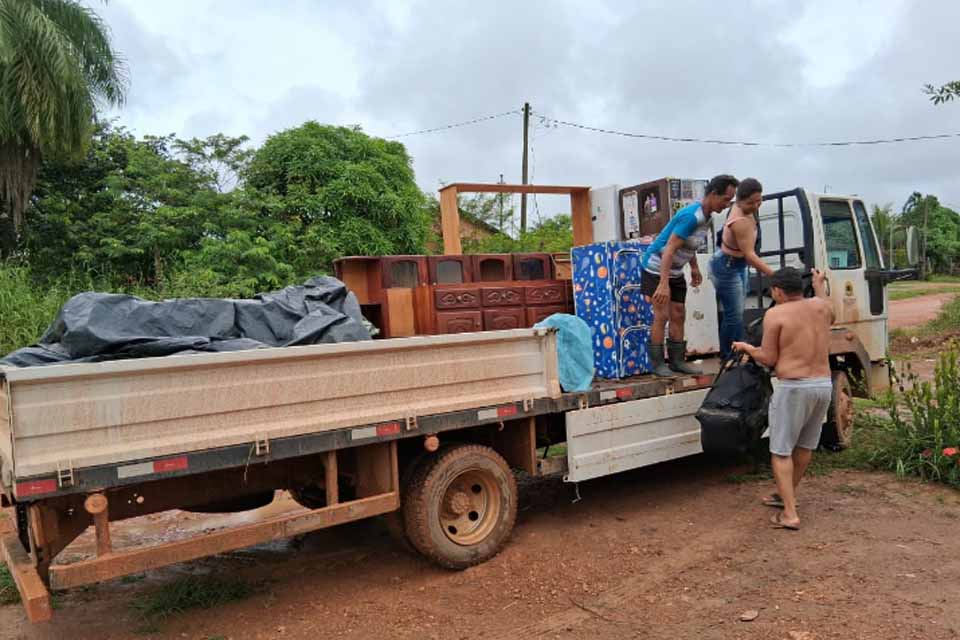 Prefeitura de Porto Velho oferece suporte a agricultores afetados pela cheia do rio Madeira