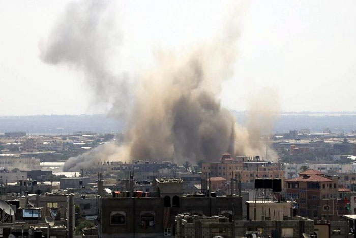 Atentado mata 10 militares e deixa mais de 20 feridos no Egito