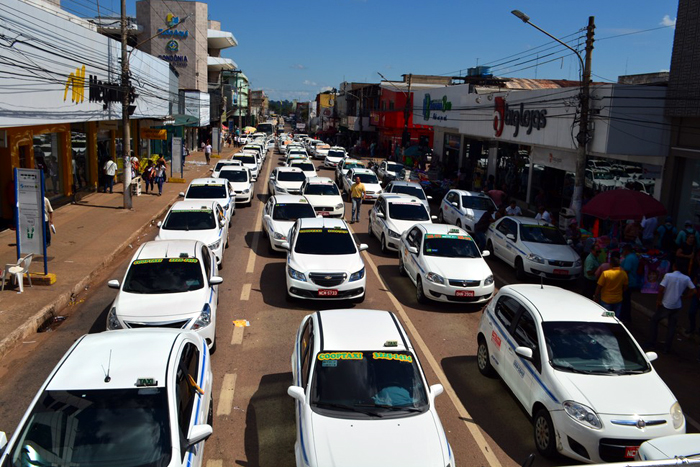 Opinião – Porto Velho prioriza transporte coletivo ruim e táxi de custo elevado