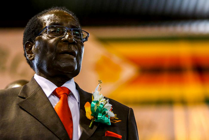 Robert Mugabe renuncia à presidência do Zimbábue