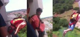Homem compra paraquedas na internet e salta da sacada de seu prédio