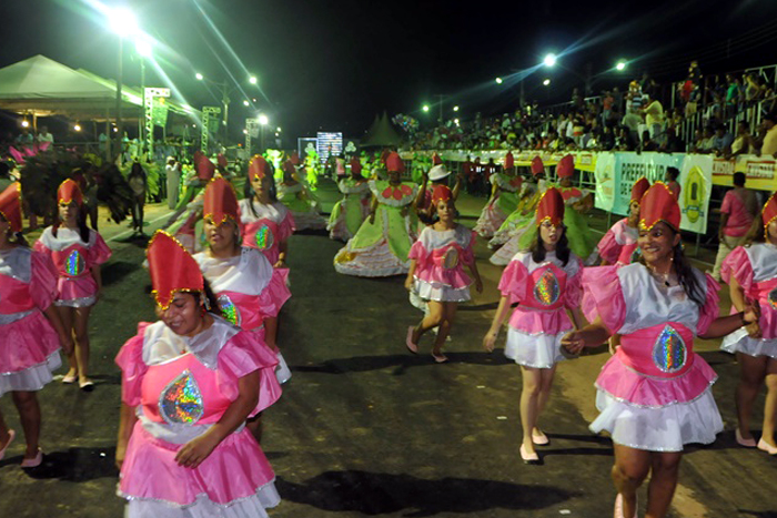 Promessa da Funcultural não será cumprida: desfiles são adiados em Porto Velho