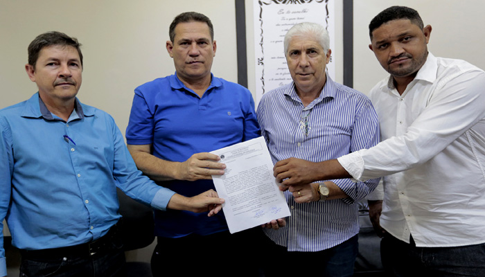 Prefeito e vereadores de Cerejeiras reforçam pedido por peritos criminais para atender região