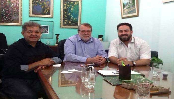 Léo Moraes se reúne com reitor da Universidade Federal de Rondônia para discutir demandas da instituição