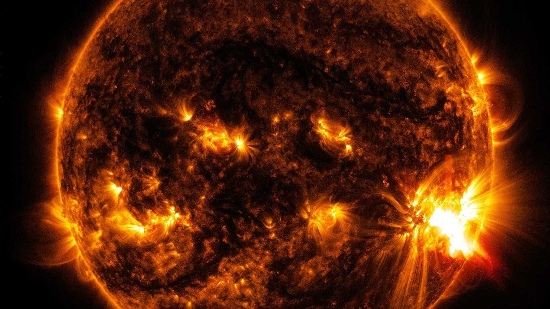 Cientistas flagram maior erupção solar em 12 anos