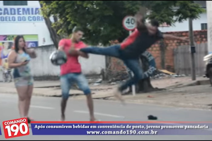 Jovens promovem pancadaria na Av. Brasil em Ji-Paraná - RO
