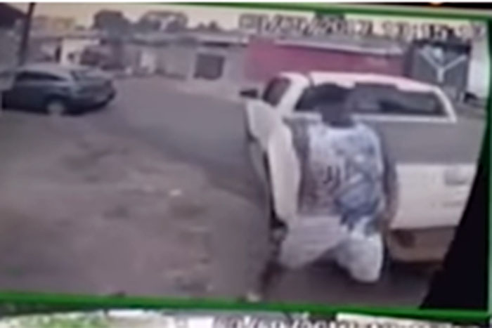 Pedestre  é atropelado de propósito por motorista 