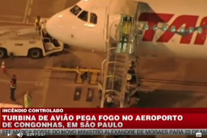 Turbina de avião da Latam pega fogo no aeroporto de Congonhas