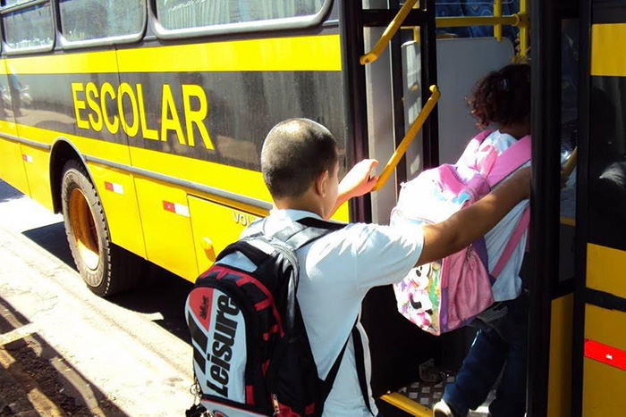 Prefeitura divulga informação sobre transporte escolar