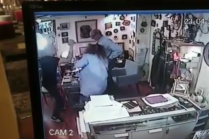 Terrorista esfaqueia quatro em Tel Aviv