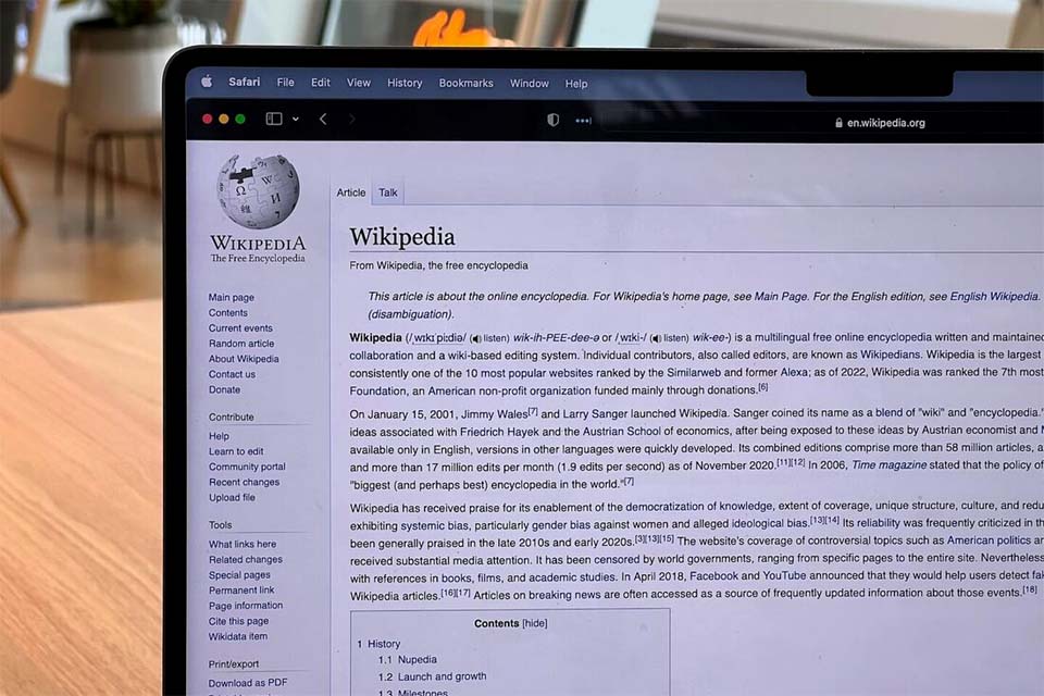  Wikipédia é multada por tribunal russo por 'informações falsas'