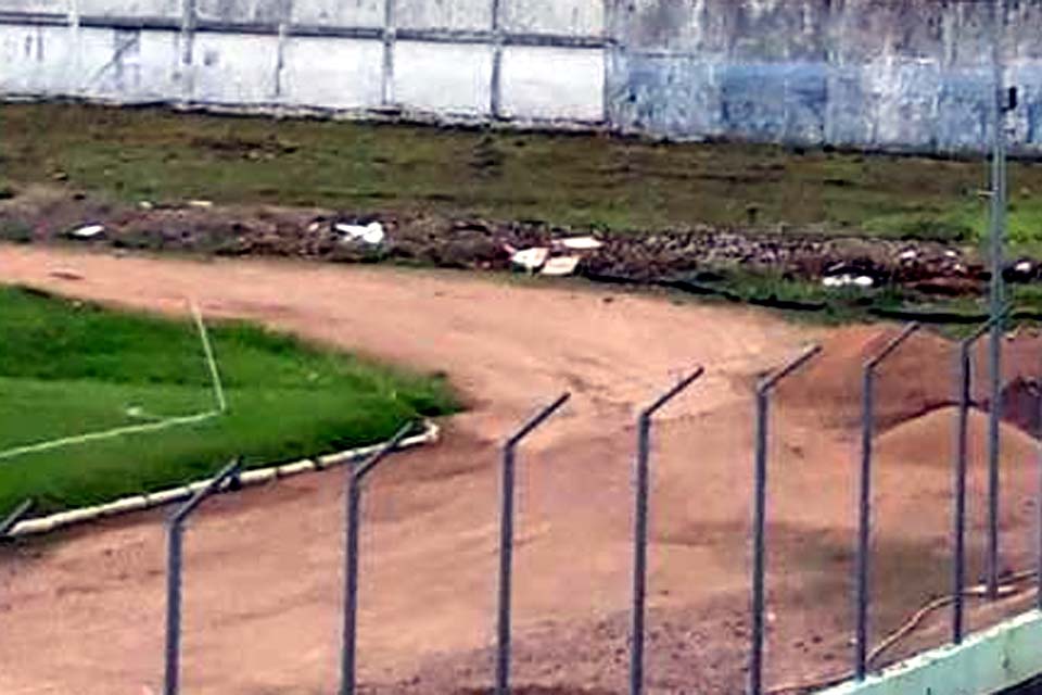 Estádio Aluízio Ferreira volta a ter obras paralisadas