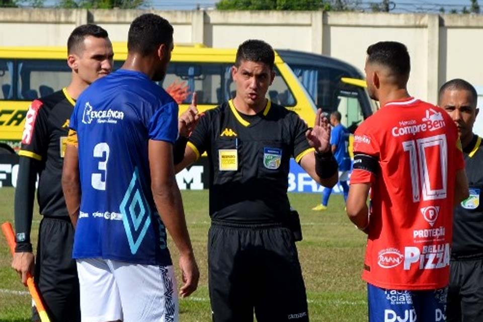 Em súmula, árbitro paraibano relata condições precárias do vestiário do Aluízio Ferreira