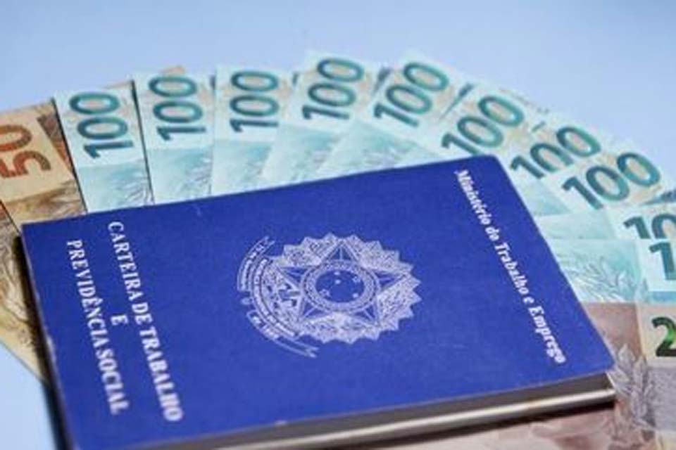 Prazo para sacar cota do PIS/Pasep de R$ 25,5 bilhões termina neste sábado