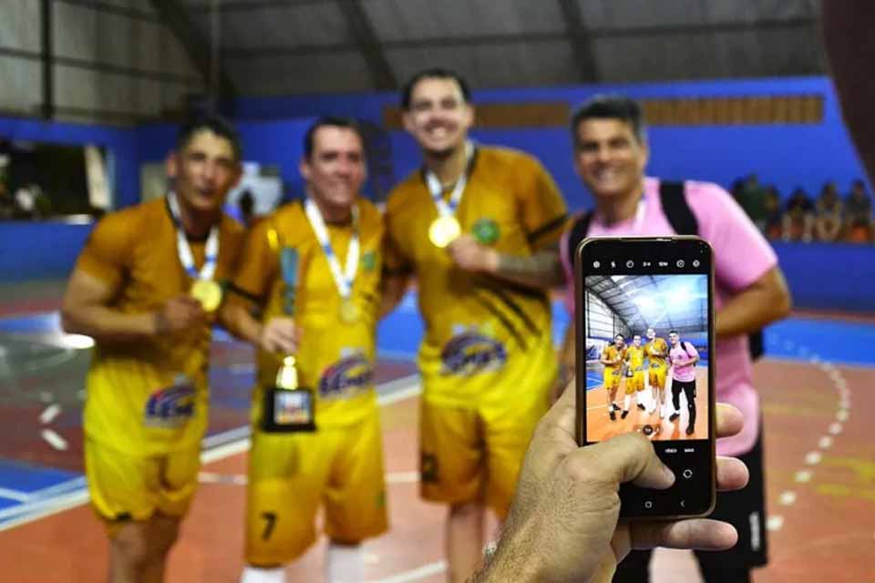 Com emoção do início ao fim, Semes levanta o troféu do Campeonato dos Servidores 2025