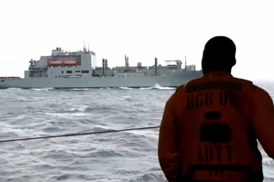 Venezuela aprova lei contra pirataria e bloqueios em meio a apreensões de petroleiros pelos EUA