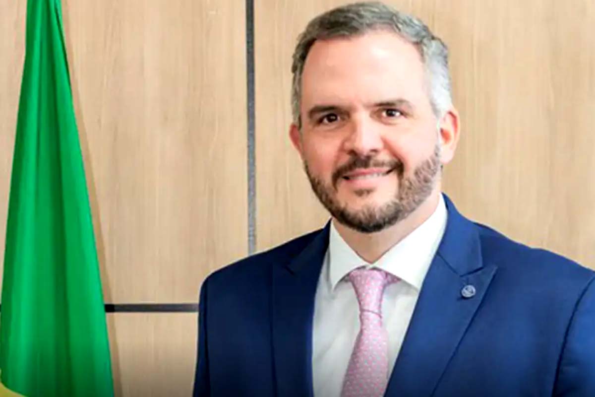 Governo prepara medidas para amenizar reajuste do querosene de aviação