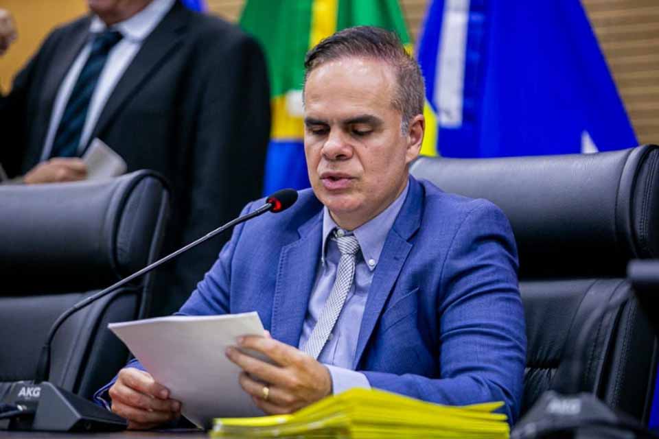 Deputado Alan Queiroz promove sessão solene em homenagem a Raniery Araújo Coelho, presidente da Fecomércio-RO