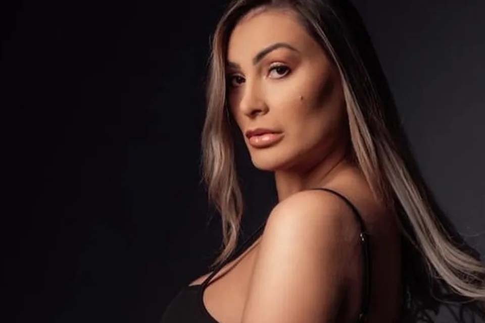 Assim como Xuxa, sensitivo diz se Andressa Urach tem pacto com o diabo