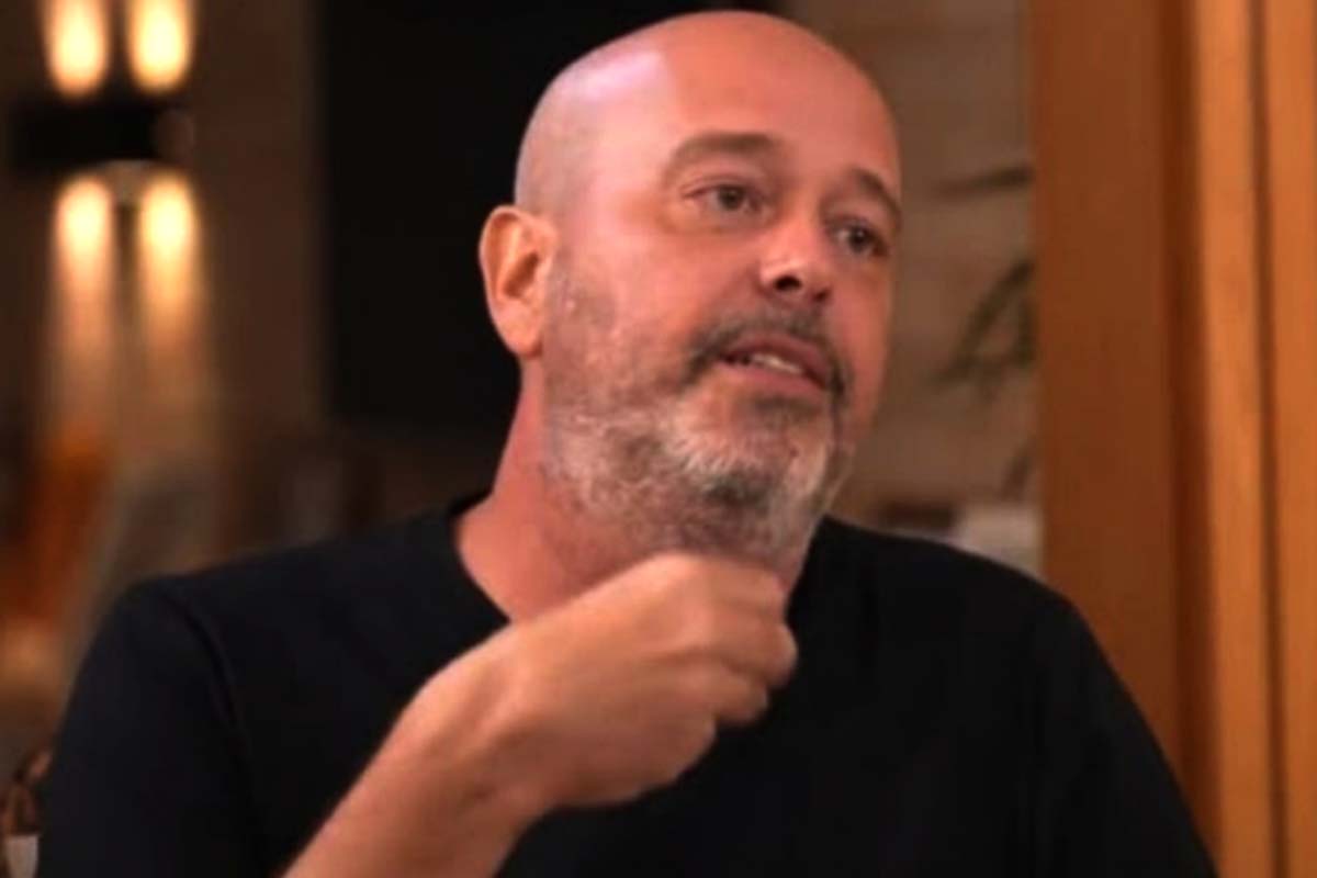 Alex Escobar faz pedido após problema de saúde raro: 
