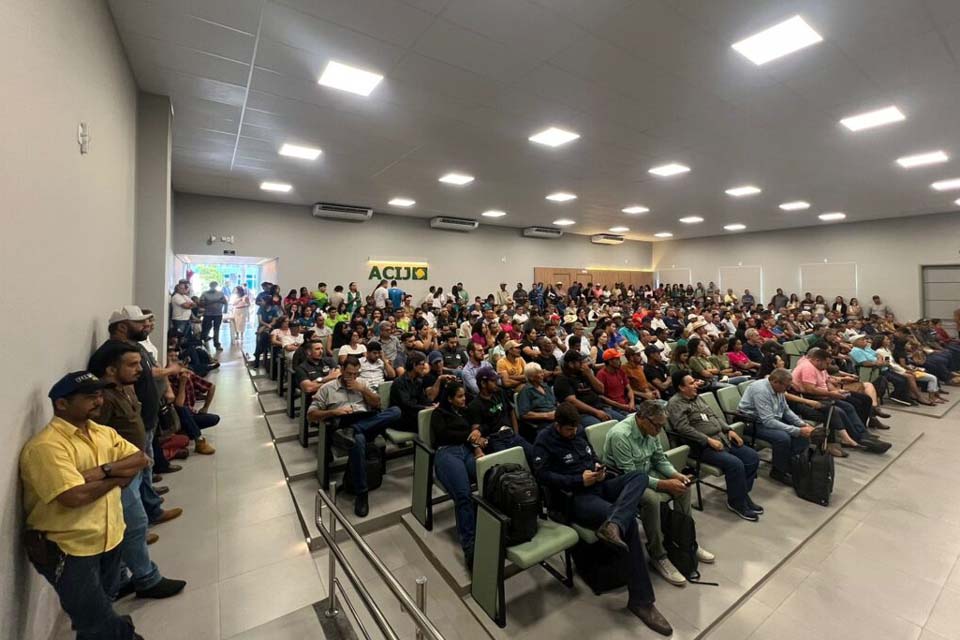 Jaru sedia Seminário do Cacau; evento promovido pelo Sebrae contou com a participação de mais de 230 produtores