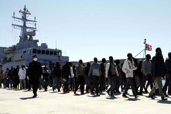 Mais de 760 migrantes morreram a tentar alcançar costas espanholas