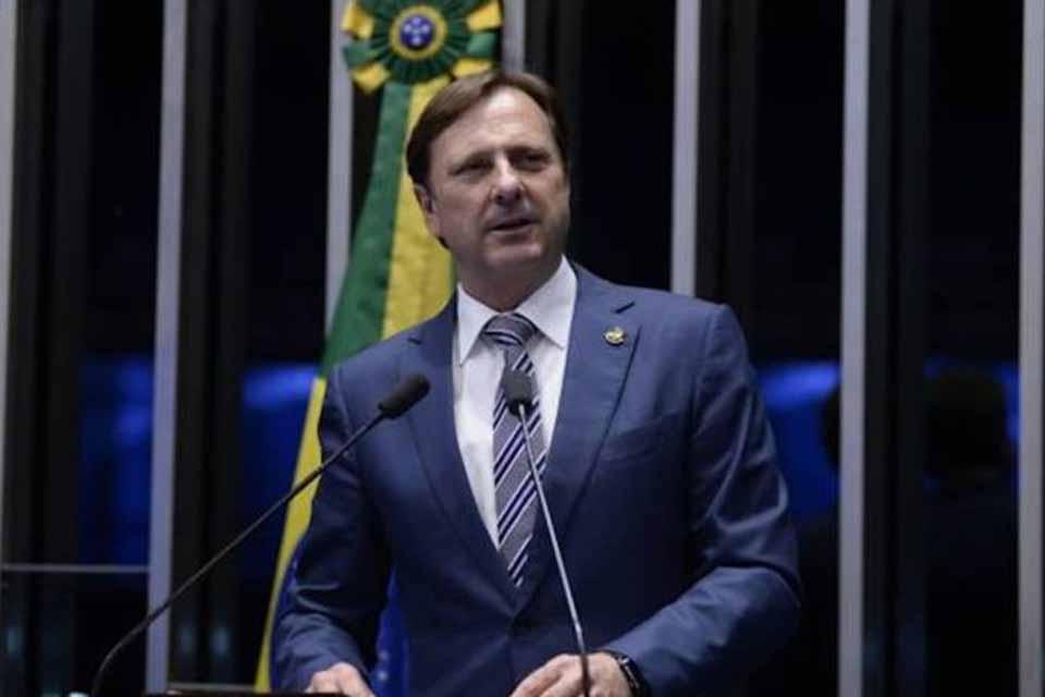 Liminar no Supremo Tribunal Federal garante a Acir Gurgacz o direito de disputar eleições em Rondônia