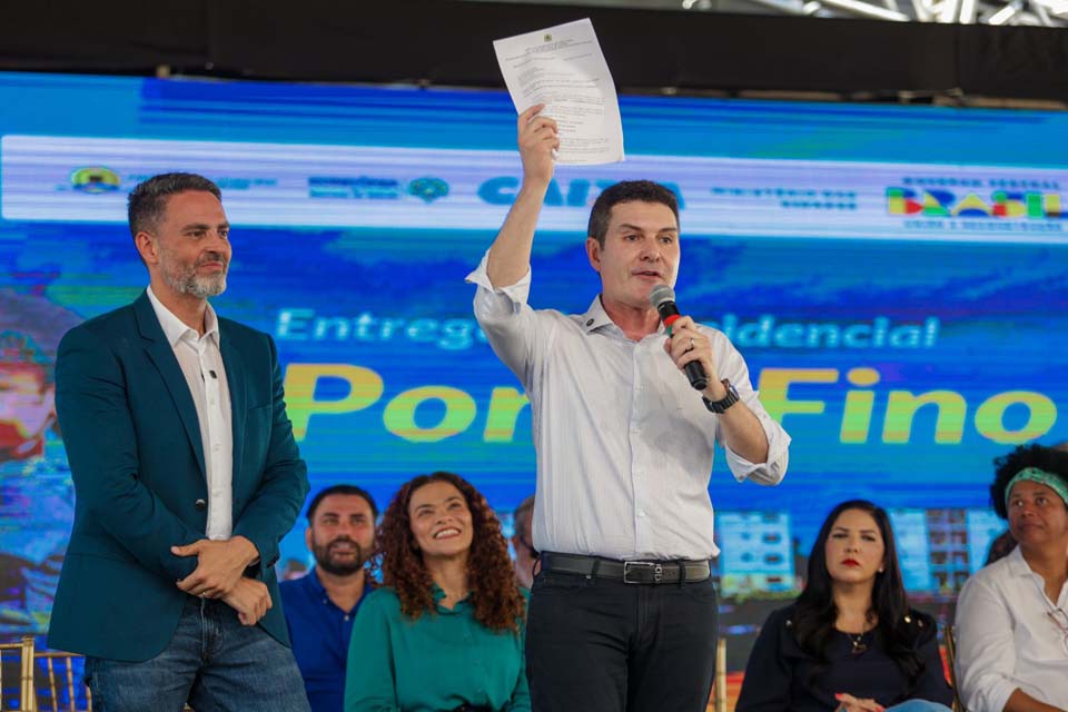 Prefeito Léo Moraes entrega ofício ao ministro das Cidades com propostas para o Novo PAC 2025