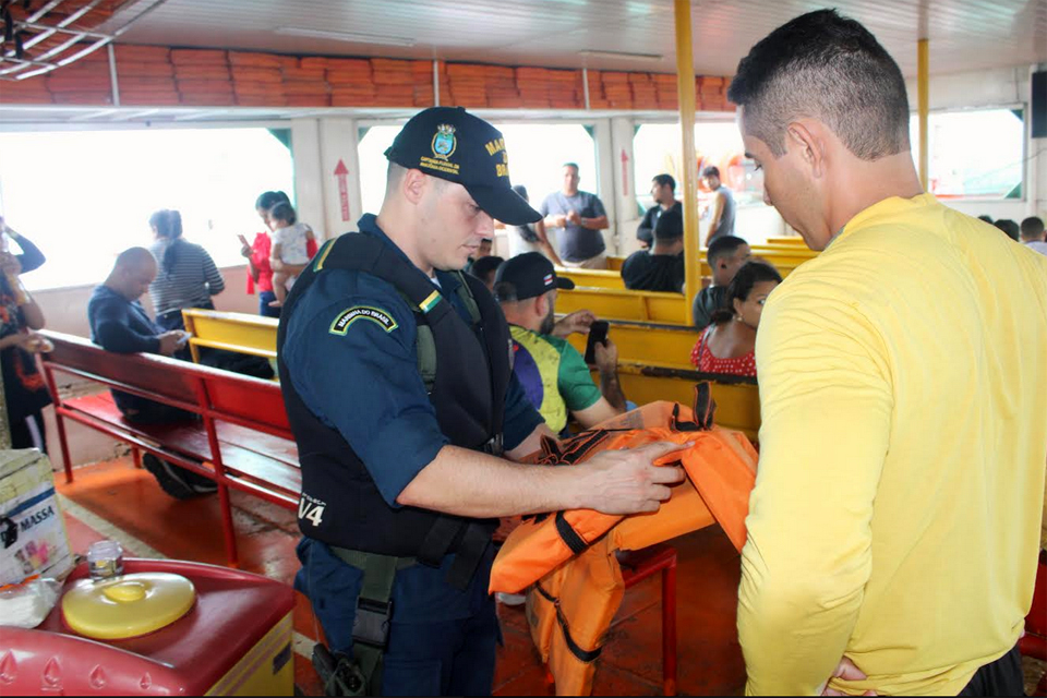 Comando do 9º Distrito Naval inicia Campanha Travessia Segura 2024