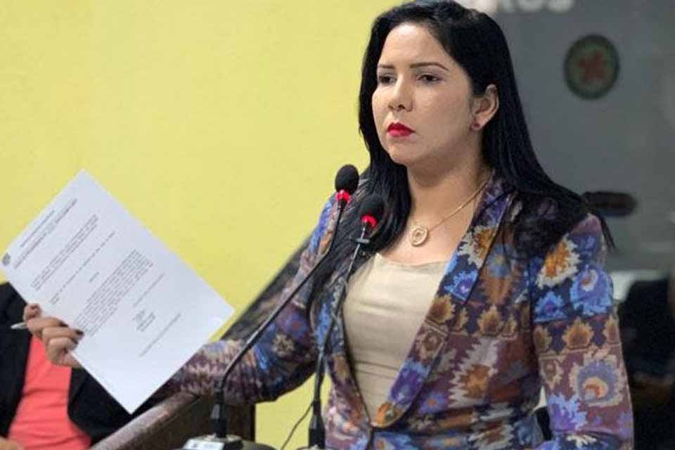 Ex-vereadora Cristiane Lopes é pré-candidata a deputada federal pelo União Brasil