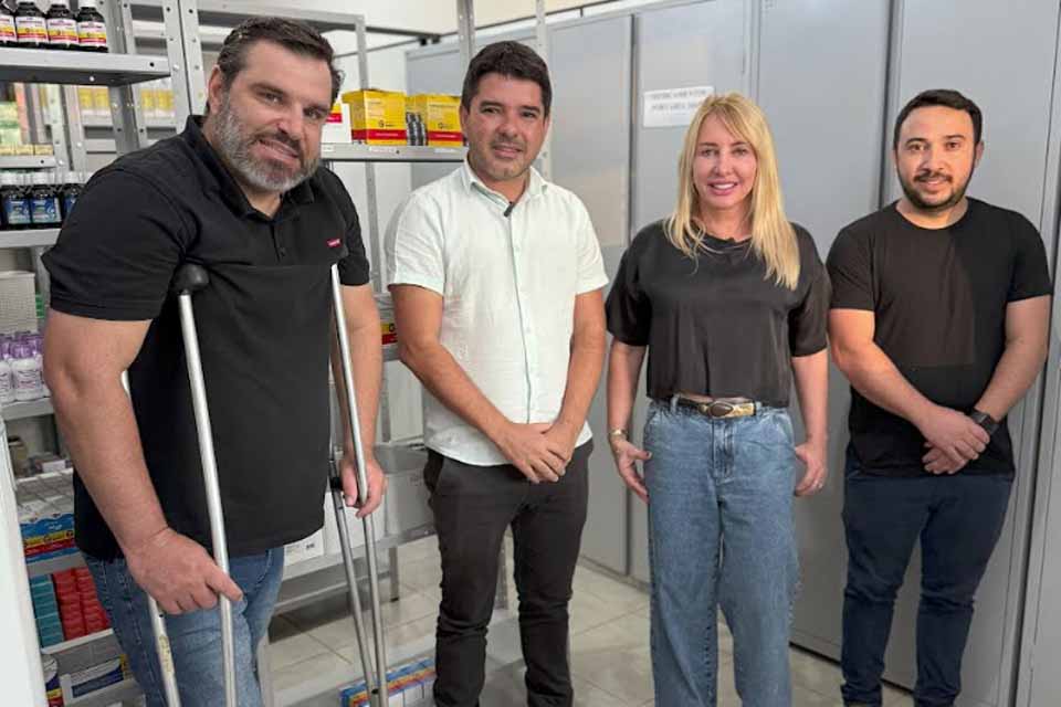 Ieda Chaves leva R$ 1,3 milhão em recursos para transformar saúde e educação de Corumbiara