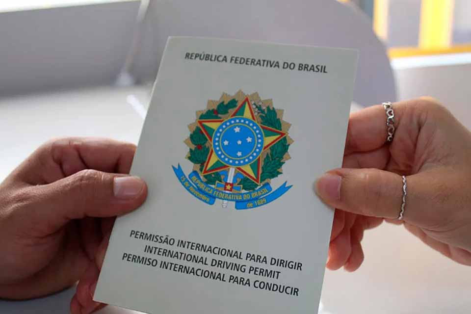 Dirigir no exterior com segurança: Detran-RO orienta sobre a emissão da Permissão Internacional