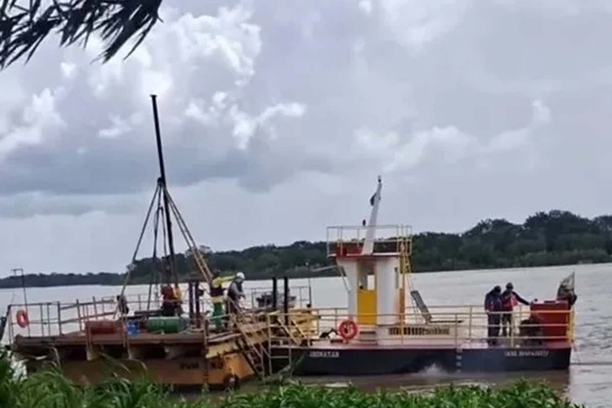 Trabalhos de sondagem no rio Mamoré marcam início das etapas técinicas para a construção da ponte Binacional