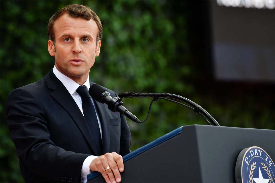 Em Paris, Macron afirma que Putin “não pode e não deve ganhar esta guerra”