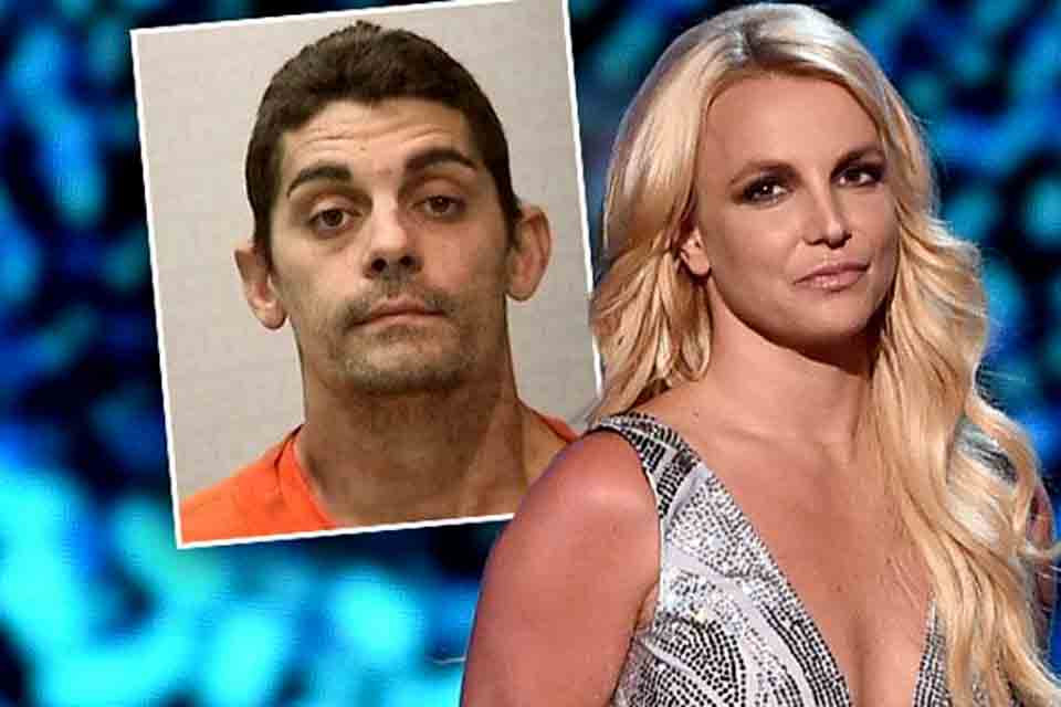 Ex de Britney Spears sai da prisão e causa pânico ao espionar casa da mãe da cantora