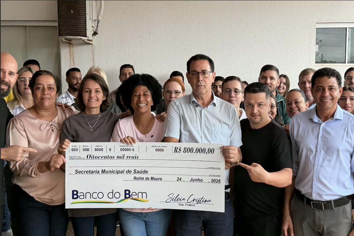 Deputada Silvia Cristina participa da entrega de mais de R$ 1,6 milhão em Rolim de Moura