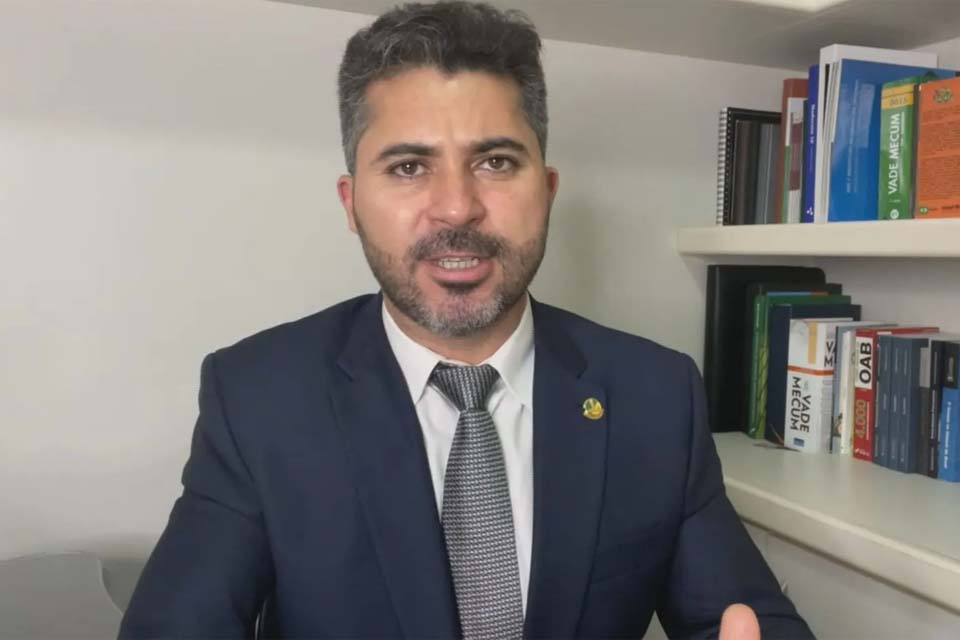 Senador bolsonarista de Rondônia diz que governadores que permitirem Carnaval em 2022 promoverão “ato criminoso”  