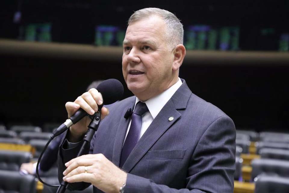 Projeto deputado Lúcio Mosquini revoga resolução que limita crédito rural para imóvel em floresta pública 