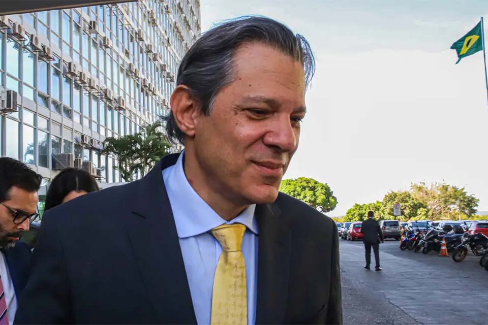Haddad nega que Centrão tenha pedido saída de assessor especial